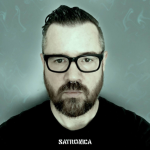 Click here to visit Satroniq's Musicoin profile.