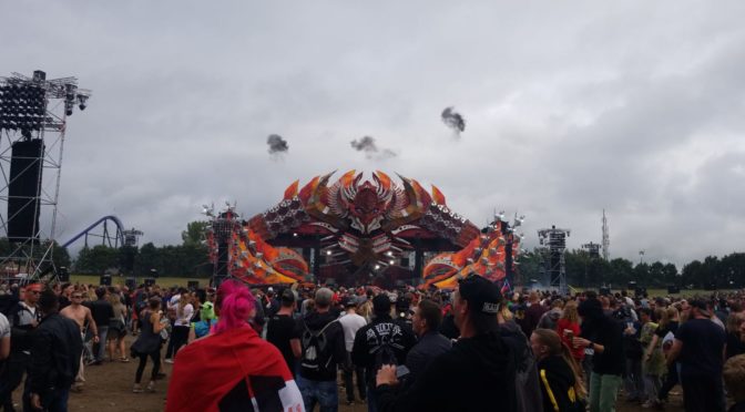 How to Survive and Thrive at Defqon